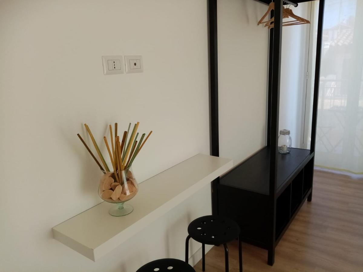 Casa Vacanze Caramagna Ачи Костелло Экстерьер фото